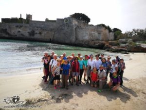 camminata walking a Monopoli dall'abbazia di Santo Stefano alla chiesa dei SS Andrea e Procopio